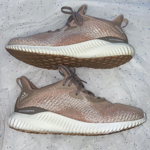 Adidas Women’s Alphabounce Sneakers Size 9.5 - Picture 2 of 11